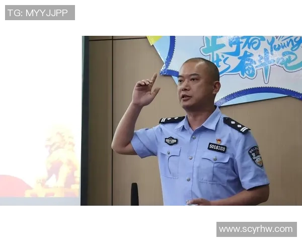 监狱中的足球传奇人物盘点及他们的故事与成就