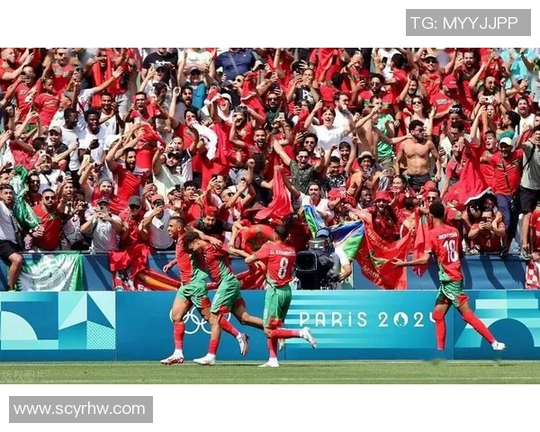 世界足球明星扑克盛宴揭幕球迷与偶像亲密互动的全新体验